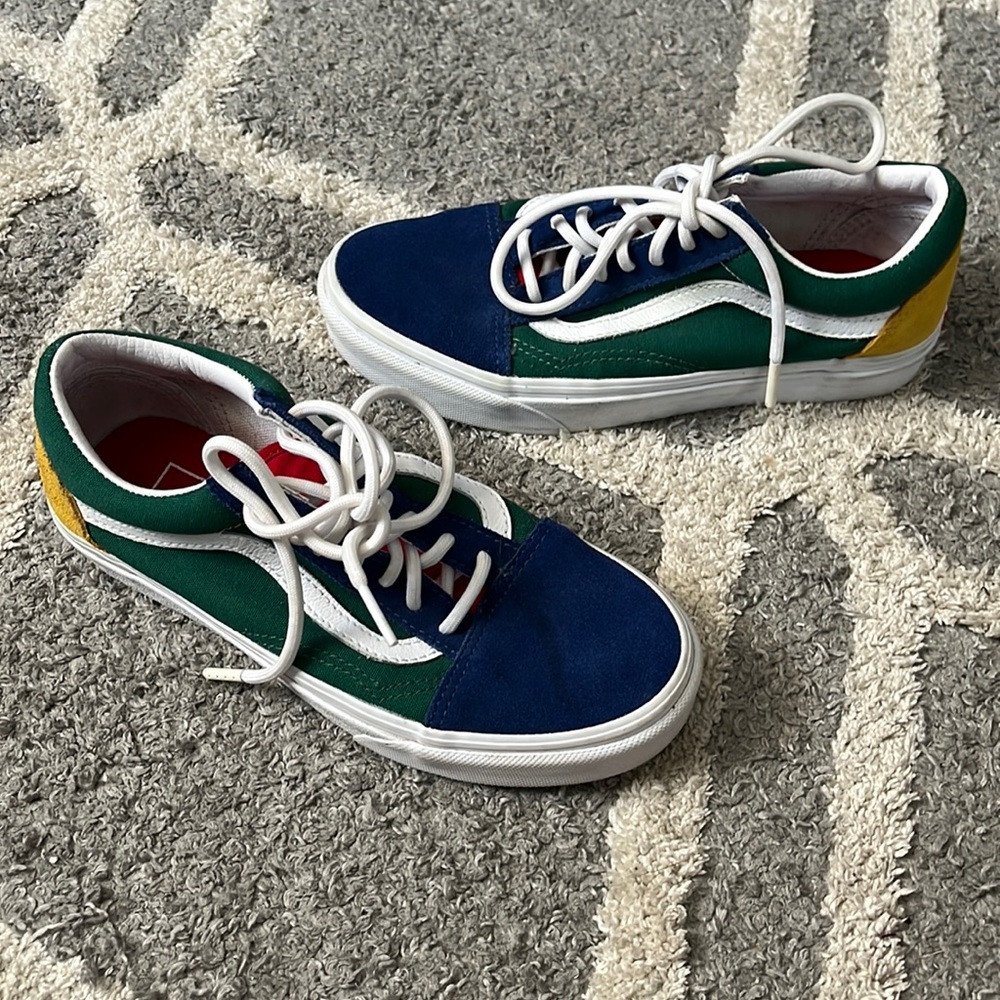 Colorful Low top vans